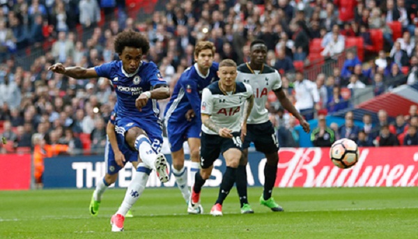 Bán kết FA Cup: Willian lập cú đúp, Chelsea vào chung kết FA Cup - Hình 1