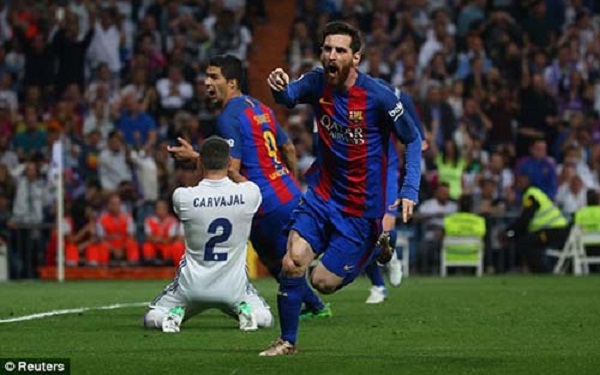 La Liga: Messi tỏa sáng, Barca ngược dòng thắng kịch tính Real - Hình 1