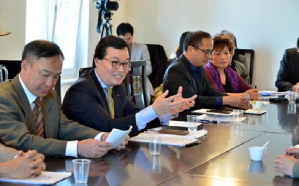 Tọa đàm trí thức Việt Nam tại Thụy Sĩ