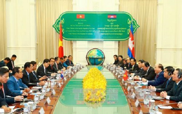 Việt Nam và Campuchia ra tuyên bố chung - Hình 1