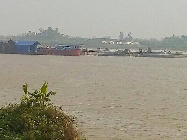 Cục ĐTNĐ khẳng định: Sau lệnh cấm vẫn nạo vét cát thì bị coi là cát tặc!