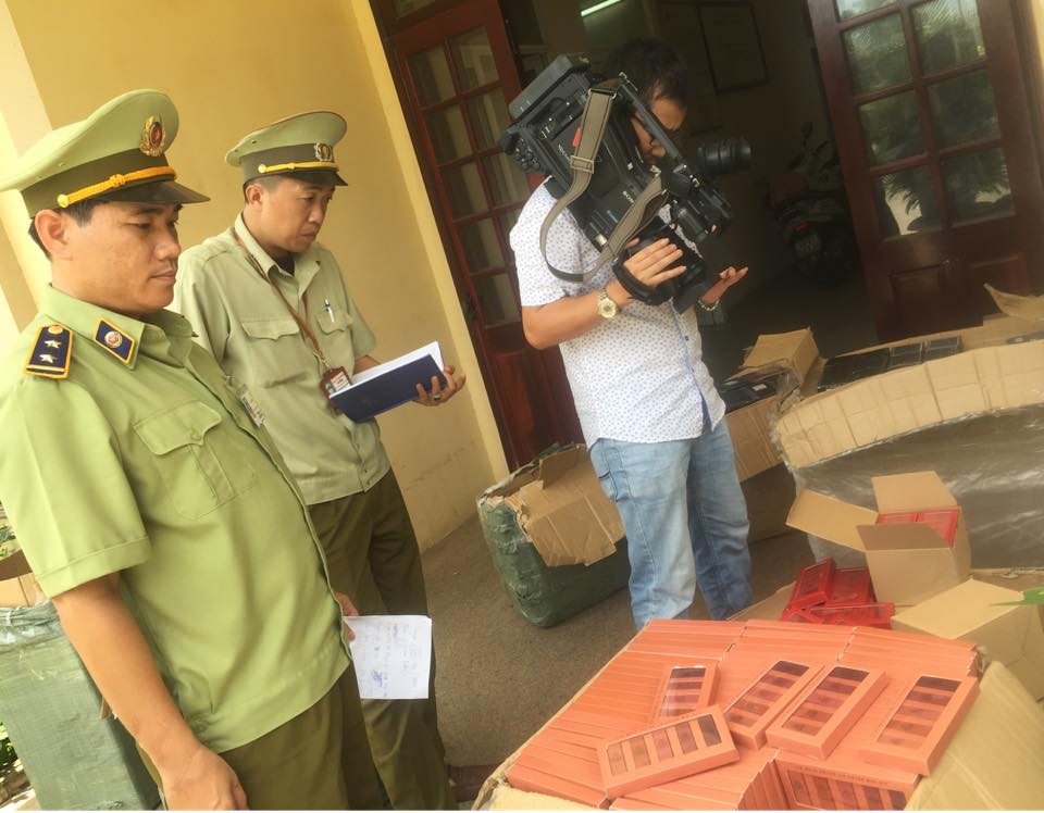 Đà Nẵng: Bắt giữ số lượng lớn mỹ phẩm không hợp lệ