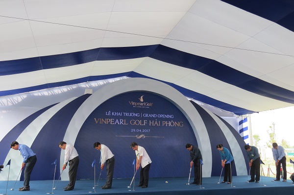 Hải phòng: Khai trương sân golf lớn nhất trong hệ thống sân golf của Tập đoàn Vingroup - Hình 1