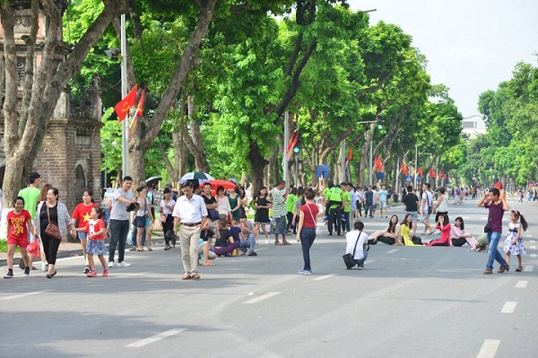 Dự báo thời tiết ngày 30/4: Miền Bắc nắng ấm, nhiệt độ trung bình 33 độ C - Hình 1