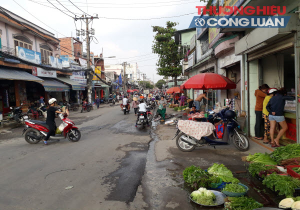 Chợ tự phát và vấn đề ATVSTP (TP. HCM) – Bài 8: Không thể xóa bỏ?