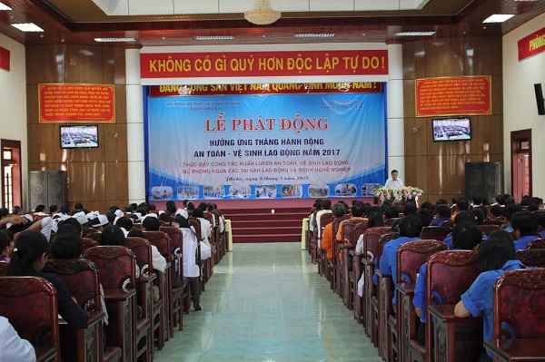 Gia Lai: Phát động Tháng hành động An toàn vệ sinh lao động năm 2017