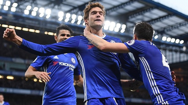 Premier League: Nhấn chìm Middlesbrough, Chelsea chạm một tay vào chức vô địch - Hình 1
