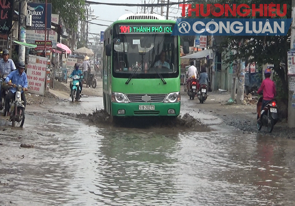 Con đường lầy lội nhất... TP. HCM