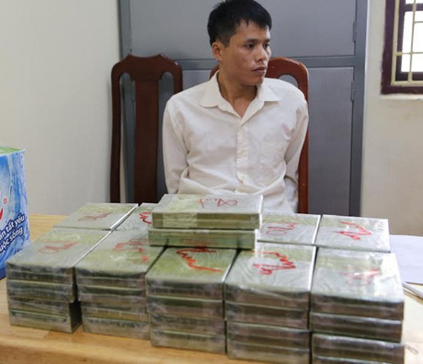 Lạng Sơn: Phá chuyên án vận chuyển 42 bánh heroin