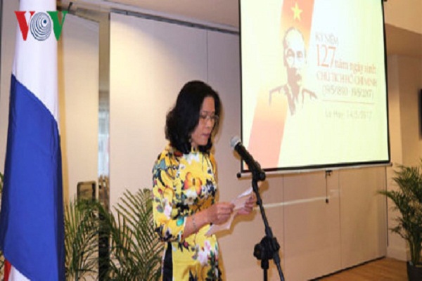 Đại sứ quán Việt Nam tại Hà Lan kỷ niệm 127 năm ngày sinh Bác Hồ - Hình 1