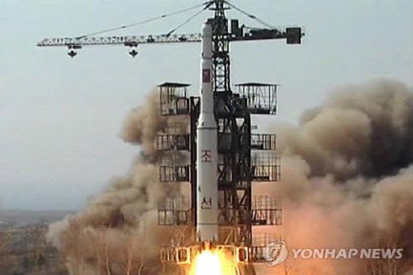 Kim Jong-un phóng thử tên lửa: Tốt cho Mỹ, lợi cho Triều? - Hình 2