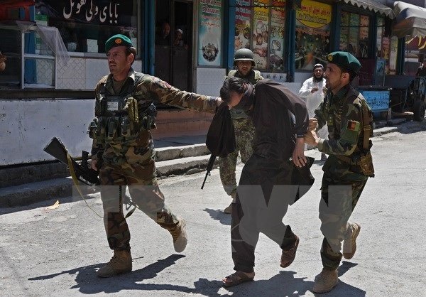 Ít nhất 18 người thương vong trong vụ tấn công Đài truyền hình Afghanistan - Hình 1