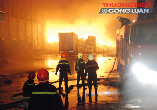 Vụ cháy tại Cần Thơ: Công ty Kwong Lung được bồi thường 368 tỷ đồng - Hình 1
