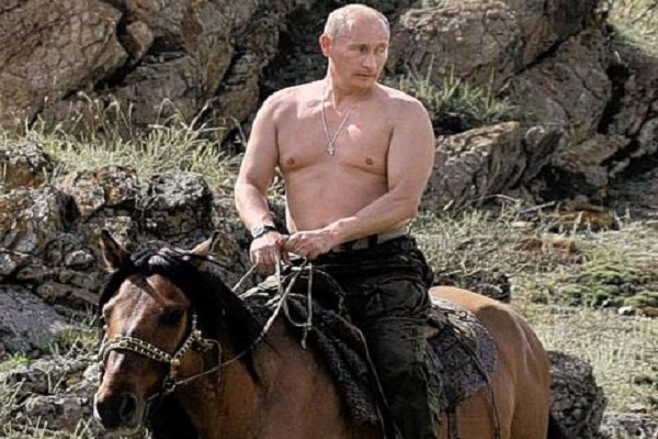 Chính trường Mỹ mâu thuẫn vì Nga: Tâm phục Putin? - Hình 3