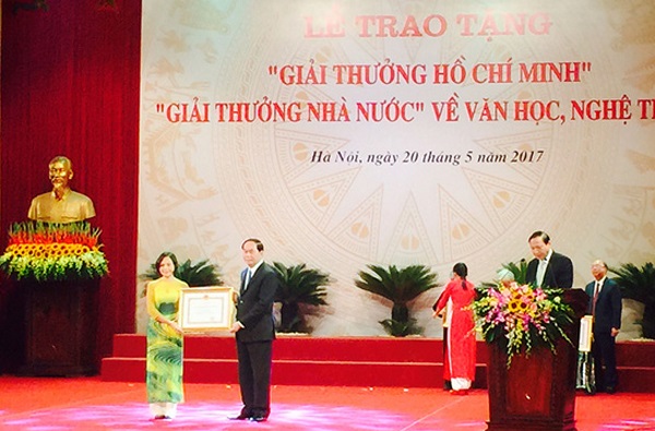 Trao tặng Giải thưởng Hồ Chí Minh, Giải thưởng Nhà nước về Văn học nghệ thuật - Hình 1