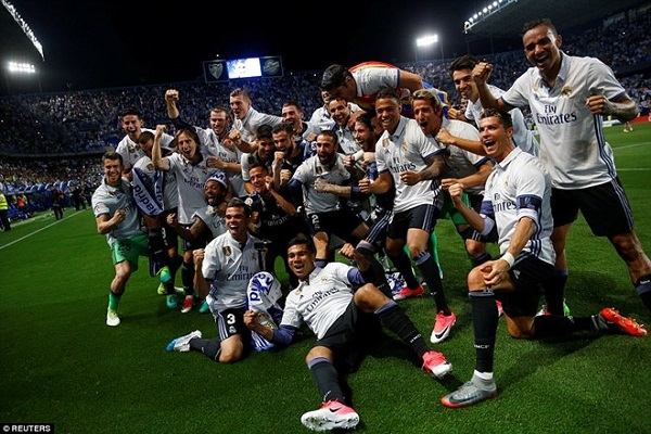 Real Madrid vô địch La Liga sau 5 năm - Hình 1