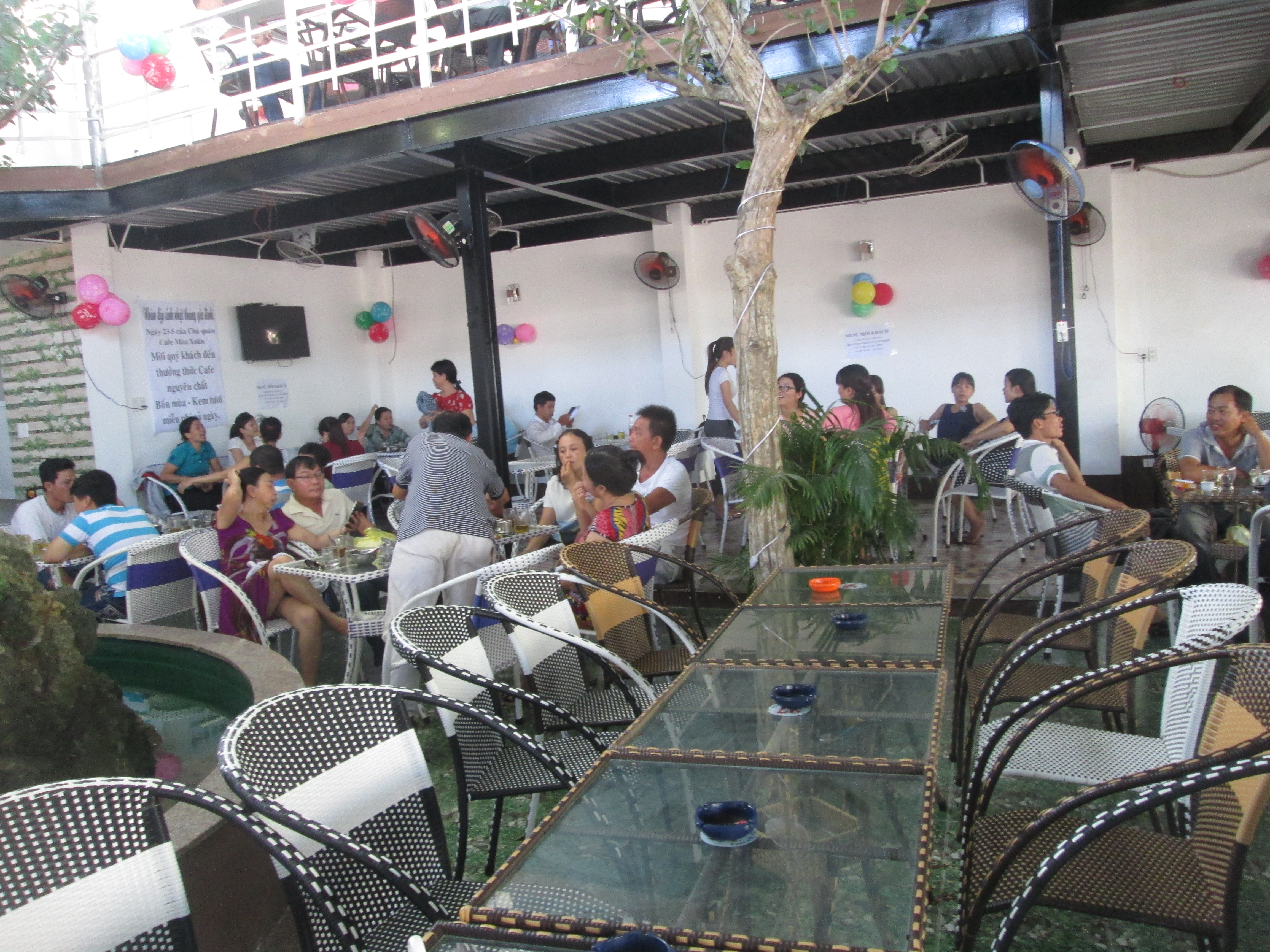 Khánh Hòa: Miễn phí cà phê tri ân khách hàng