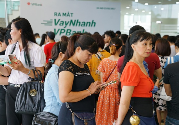 Chen chân đăng ký Vay Nhanh tại VPBank - Hình 5