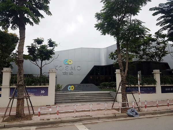 Quận Tây Hồ (Hà Nội): Ai cấp phép cho Khu nhà mẫu dự án KOSMO Tây Hồ xây dựng trên đất công?