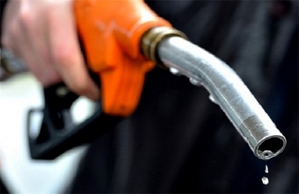 Đưa chất khác vào xăng dầu để trục lợi bị phạt tới 100 triệu đồng