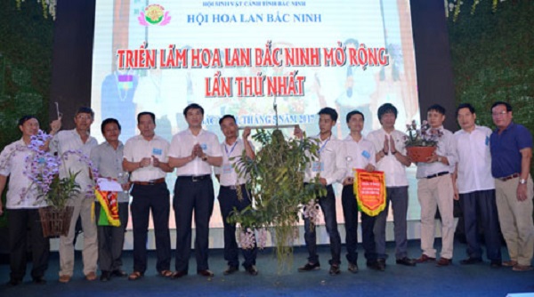 Tưng bừng ngày hội triển lãm hoa lan tỉnh Bắc Ninh mở rộng lần thứ Nhất - Hình 2