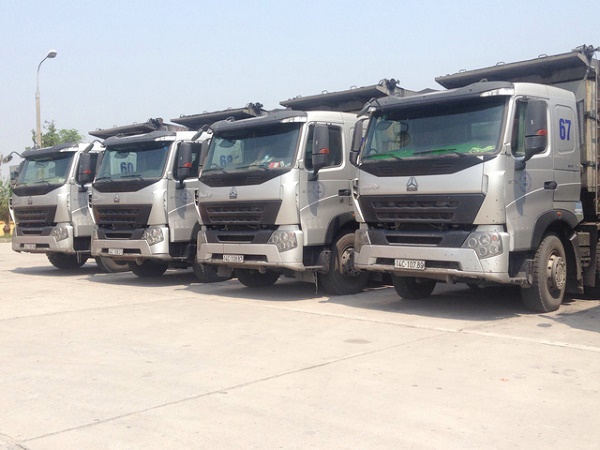 Quảng Ninh: Xử phạt đoàn xe chở than quá tải hơn 300 triệu đồng - Hình 1
