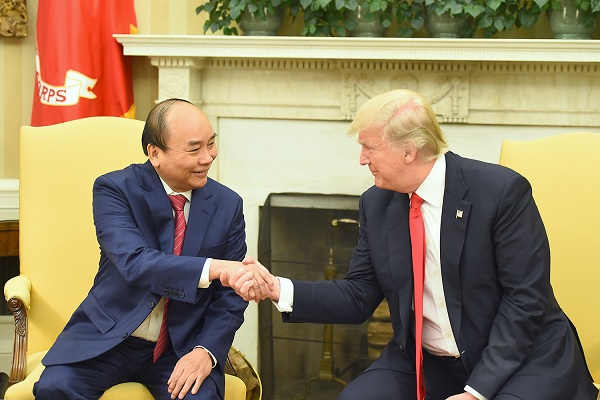 Thủ tướng Nguyễn Xuân Phúc hội đàm với Tổng thống Donald Trump - Hình 1