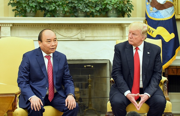 Thủ tướng Nguyễn Xuân Phúc hội đàm với Tổng thống Donald Trump - Hình 2