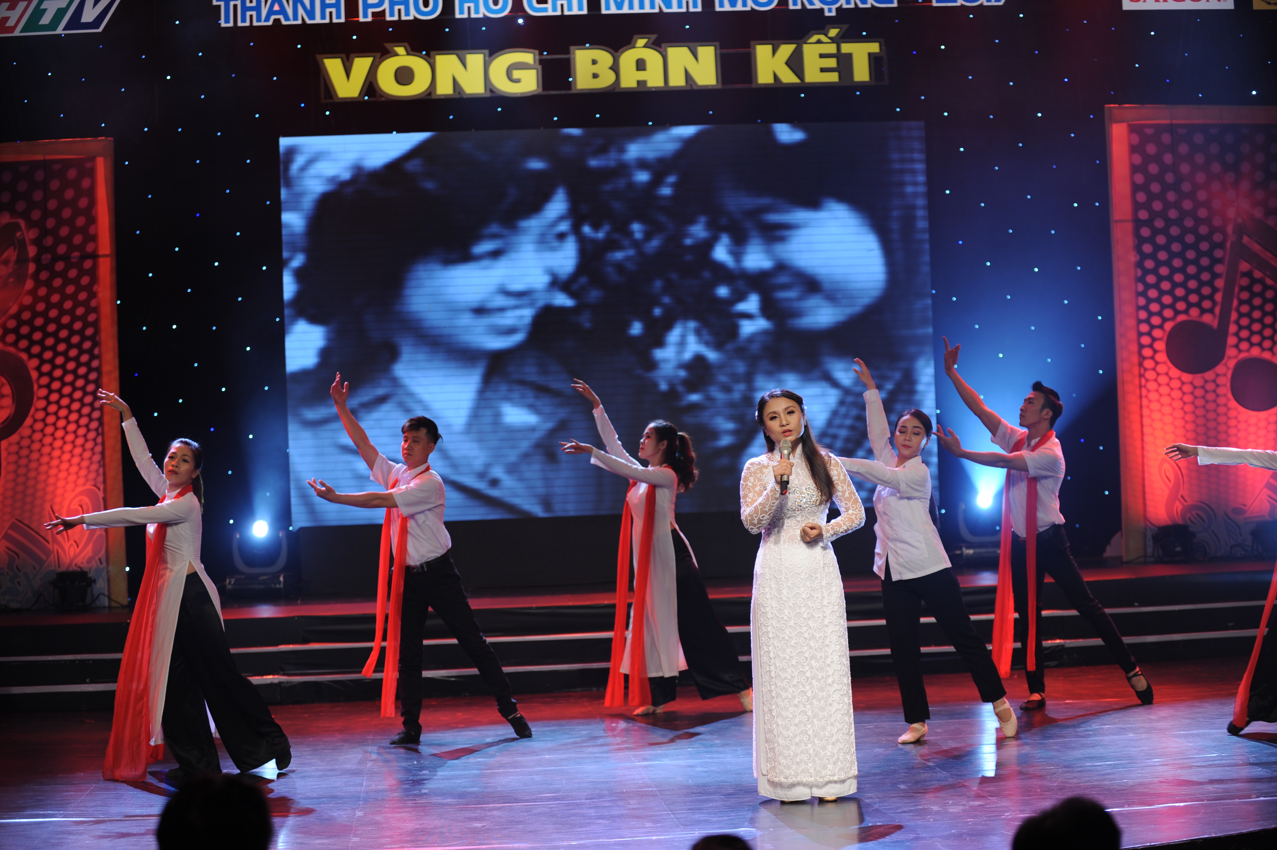 Tiếng hát Người Làm Báo TP Hồ Chí Minh mở rộng 2017: 6 tiết mục vào vòng chung kết trao giải - Hình 2
