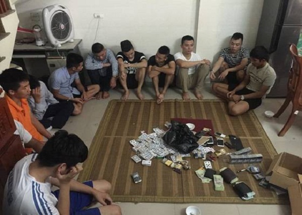 Hà Tĩnh: Triệt phá ổ bạc, thu giữ 29 triệu đồng