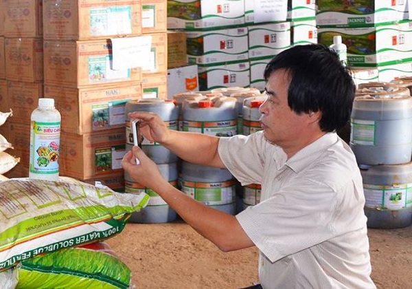 Phân bón giả “tung hoành” - Bài 6: Dễ phát hiện, khó xử lý