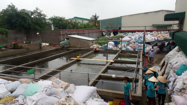 Dân khốn đốn vì nước bị ô nhiễm (Bạc Liêu) - Bài 2: CT nhựa Tý Liên nói gì?