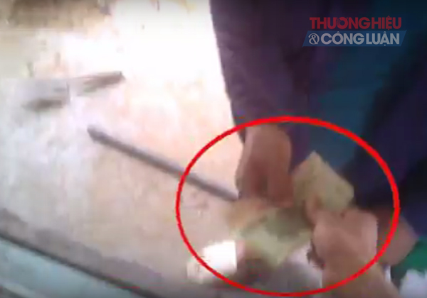 Vụ DN cấp nước Gia Định - Bài 1: Thi công bát nháo – công nhân “hành” dân?