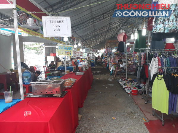Nhếch nhác tại Hội chợ trái cây và hàng nông sản Bình Phước