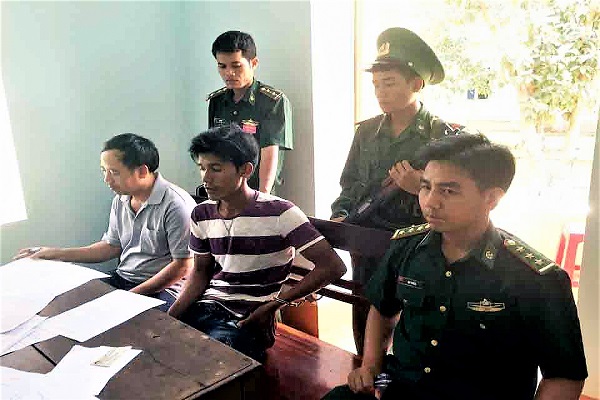 Gia Lai: Một đối tượng người Campuchia bị bắt giữ khi vận chuyển ma túy vào Việt Nam - Hình 1