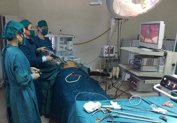 Hà Tĩnh: Triển khai thành công cắt u nang mạc treo đại tràng bằng phương pháp nội soi