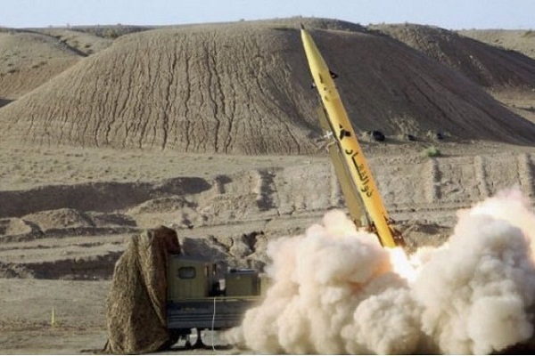 Iran giáng đòn tên lửa tấn công IS Syria, vỗ mặt Mỹ và đồng minh - Hình 2