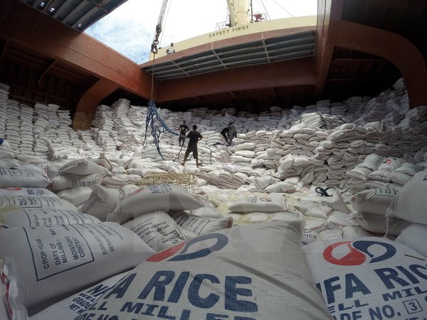Philippines đấu thầu nhập khẩu 250.000 tấn gạo - Hình 1