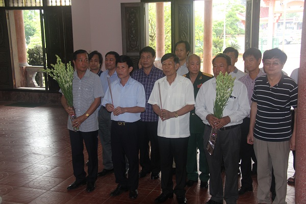 Hội đồng hương Hải Hậu tại Hà Nội tổ chức thăm, tặng quà các mẹ Việt Nam Anh hùng - Hình 4