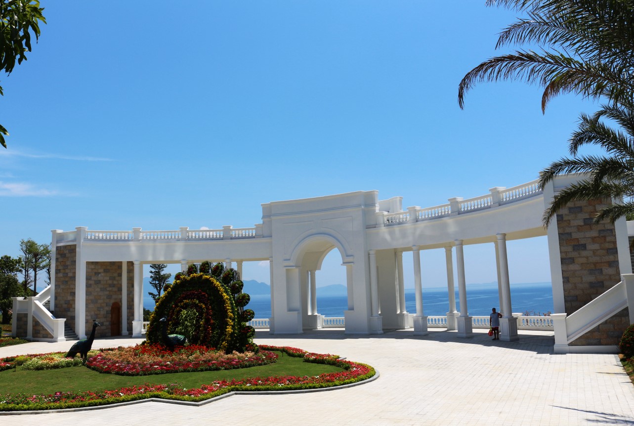 Vinpearl Land mở cửa công viên thực vật 5 châu độc đáo nhất Việt Nam