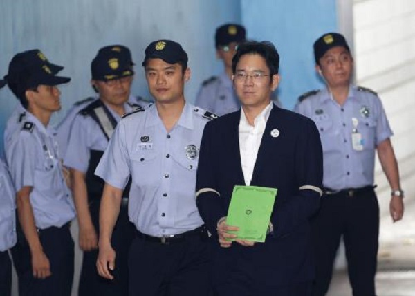 Phó Chủ tịch Samsung bị đề nghị mức án 12 năm tù giam - Hình 1