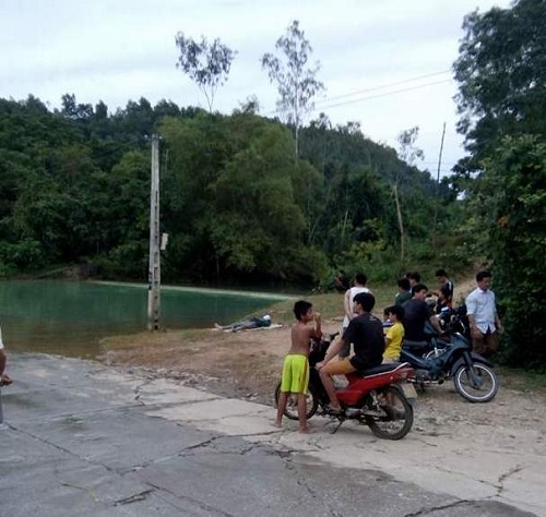 Thanh Hóa: Phát hiện thi thể nam thanh niên dưới đập nước
