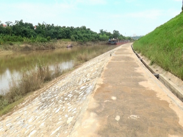 Công ty TNHH MTV KTCTTL Bắc Hưng Hải: Khắc phục sự cố tại cống Xuân Quan