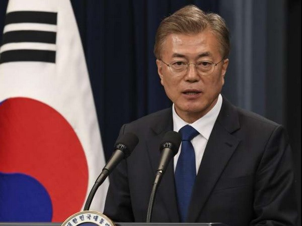 Tổng thống Hàn Quốc kêu gọi cải thiện quan hệ với Nhật Bản - Hình 1