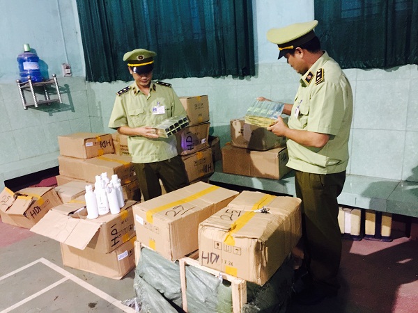 Bắc Giang: Tiêu huỷ nhiều sản phẩm nhái thương hiệu nổi tiếng