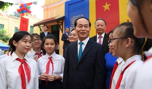 Chủ tịch nước Trần Đại Quang đánh trống khai giảng năm học 2017-2018 - Hình 3