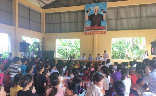 Vĩnh Phúc: Phụ huynh cho con em nghỉ học, điều tra công ty cung cấp thực phẩm hỏng - Hình 2