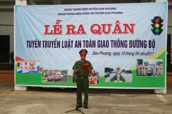 Hà Nội: CSGT Công an huyện Đan Phượng ra quân tuyên truyền pháp luật - Hình 1