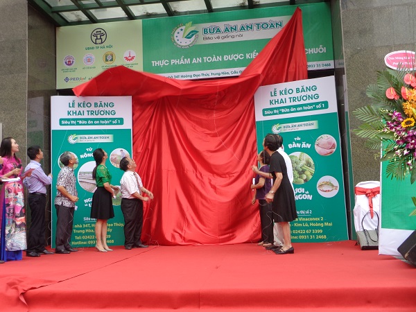 Hà Nội: Khai trương siêu thị Bữa ăn an toàn số 1 - Hình 1