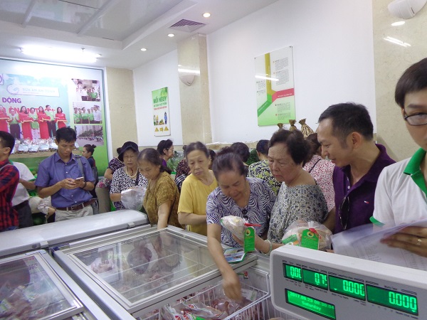 Hà Nội: Khai trương siêu thị Bữa ăn an toàn số 1 - Hình 4